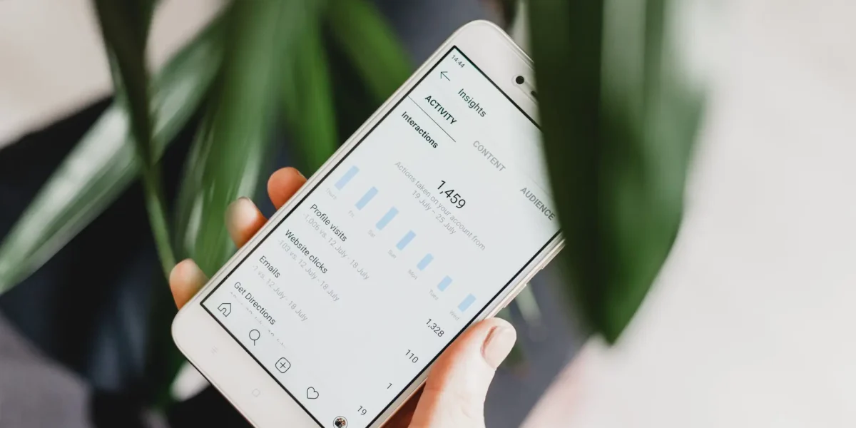 georgia-de-lotz--UsJoNxLaNo-unsplash